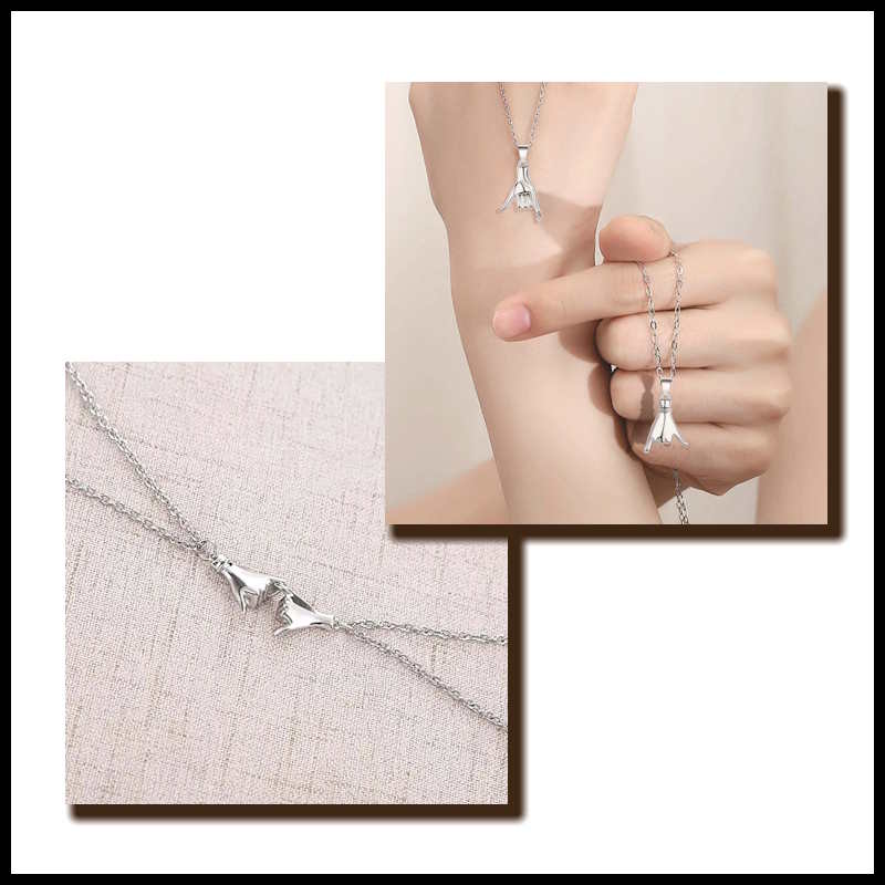 Couples Necklace Linked Fingers Charms Couples Necklace Linked Fingers Charms