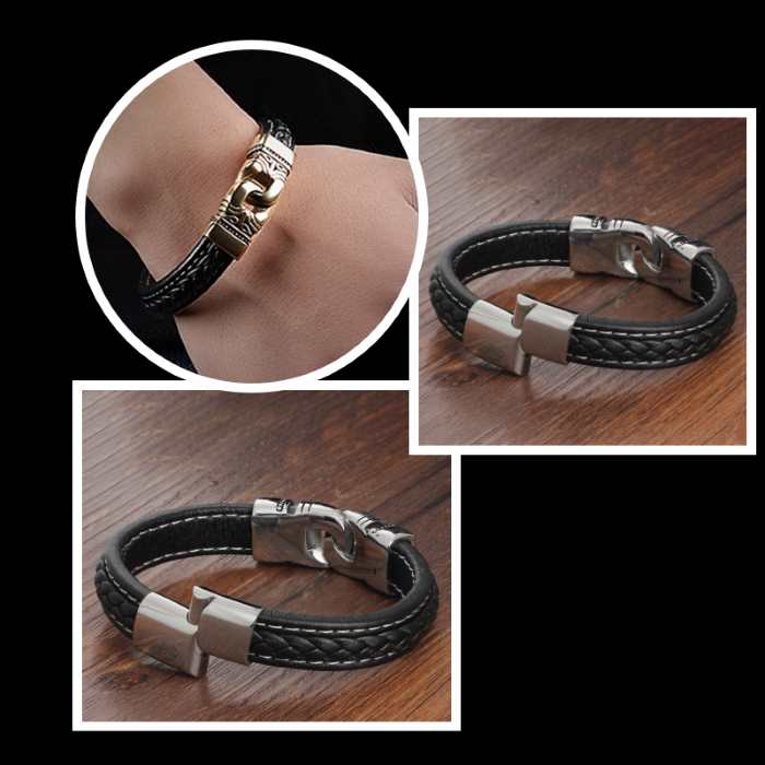 Black Leather Bracelet With Interlocking Circles Black Leather Bracelet With Interlocking Circles