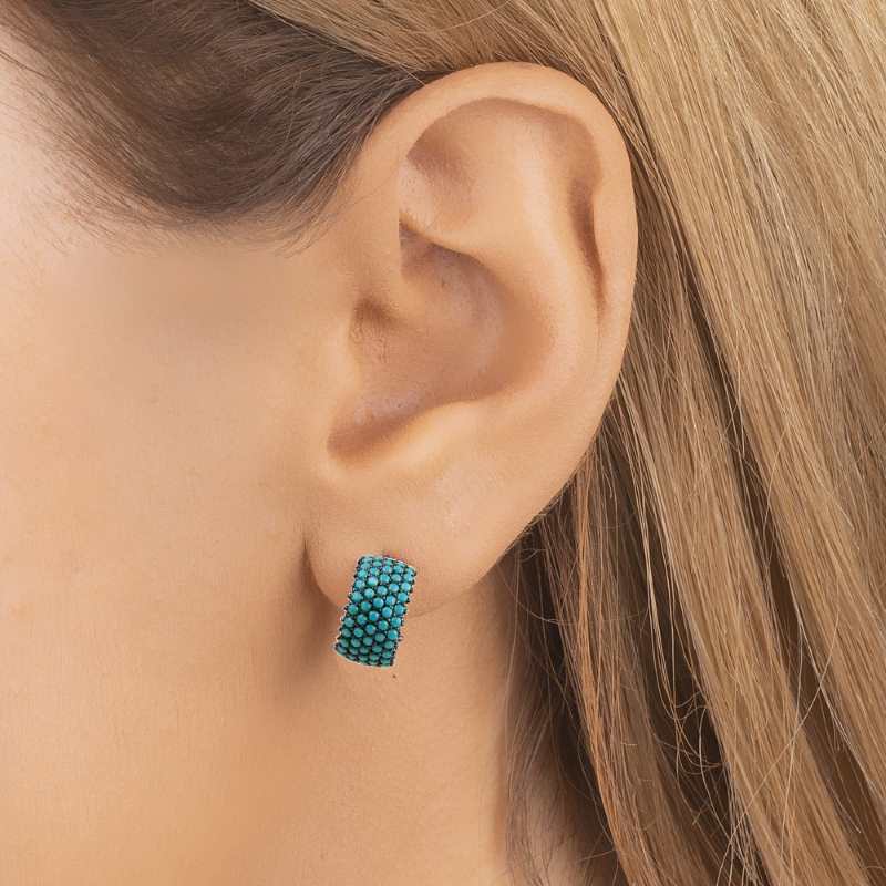 womens huggie earrings