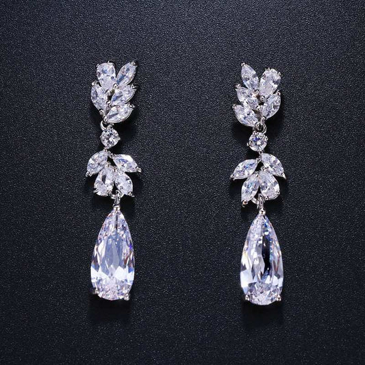 Elegant Crystal Drop Earrings